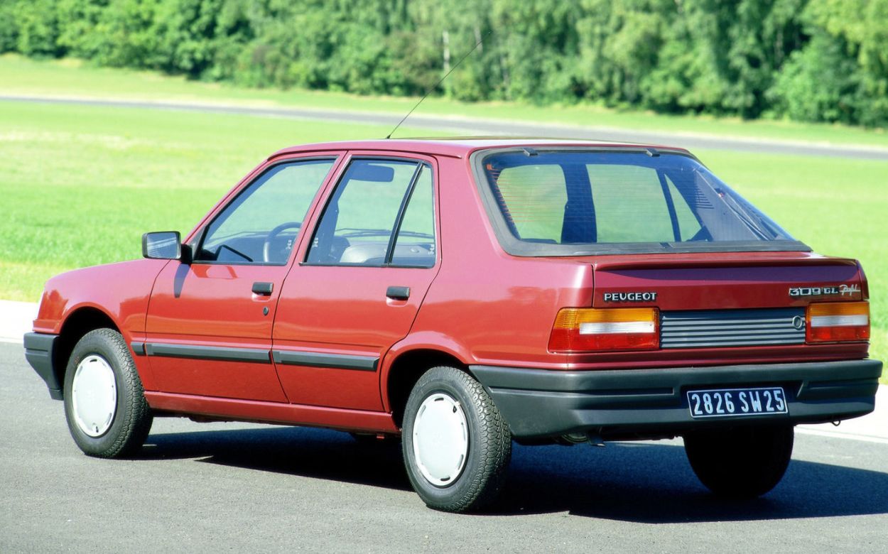 Peugeot () 309 I (10C, 10A):  