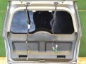     Land Rover  2  2