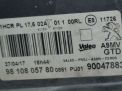   Peugeot 208 ,   4